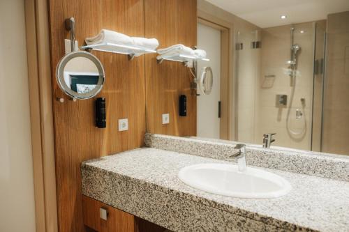 Salle de bains dans l'établissement Steigenberger Hotel & Spa Krems