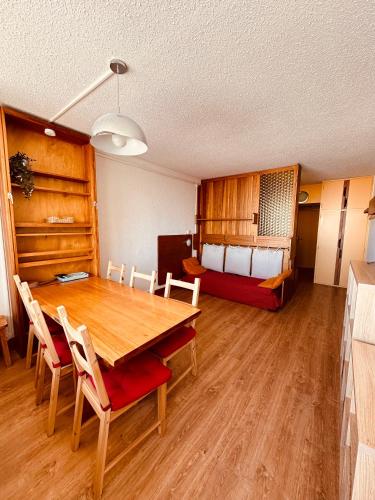 Llit o llits en una habitació de Studio 4 pers Roche Béranger