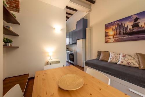 Quiet Suite in the Heart of the Navigli - B Home
