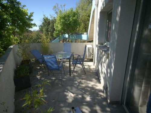 Balkoni atau teres di Delightful Villa at Moriani-Plage with Garden