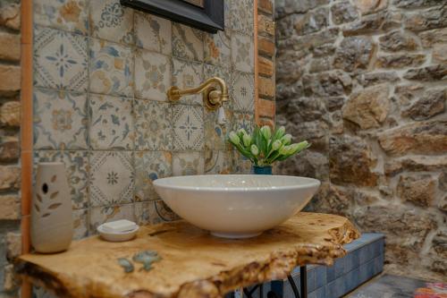 Foto sihtkohas Ičići asuva majutusasutuse Villa with large pool, 500 meters from the beach with a fantastic view - by TRAVELER tourist agency - ID 2217 galeriist