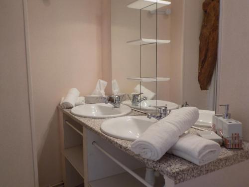Φωτογραφία από το άλμπουμ του Studio Revy 2 - Centre Ville σε Néris-les-Bains