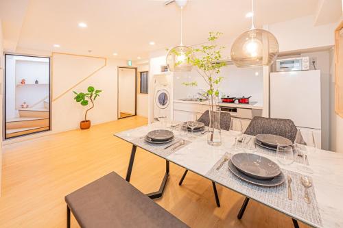 120sqm 5LDK 3-Stories House 3BT JR Shin-Okubo 5min