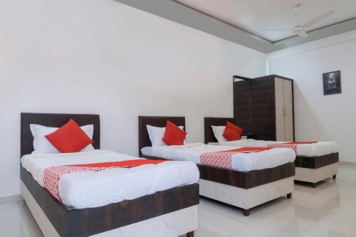 Gallery image of Hotel O Sai Hotel in Jalālpur