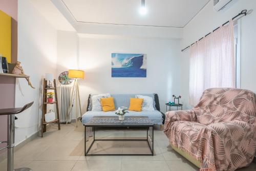 Ground floor apartment, 100m from metro Panormou