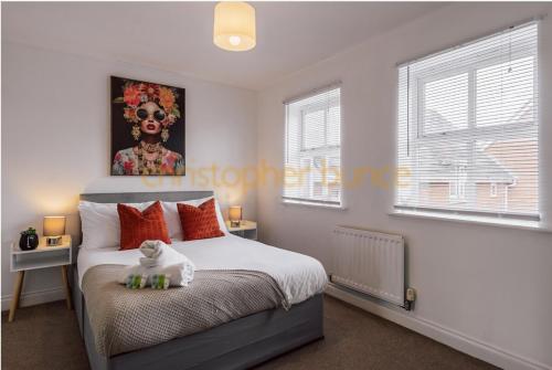 Ένα ή περισσότερα κρεβάτια σε δωμάτιο στο 3bd Home near Red Bull Racing, Vw Centre, Zoho
