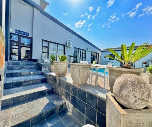 Le Blue Guesthouse