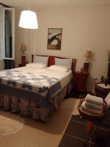 Cozy Apartment Alexandros near Aqueduct (Kamares)