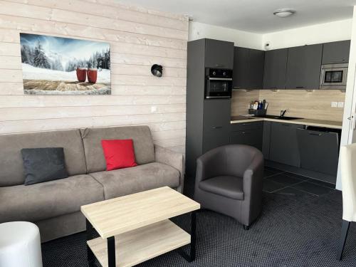Résidence Le Portillo - Piscine - Studio pour 6 Personnes MAE-5213