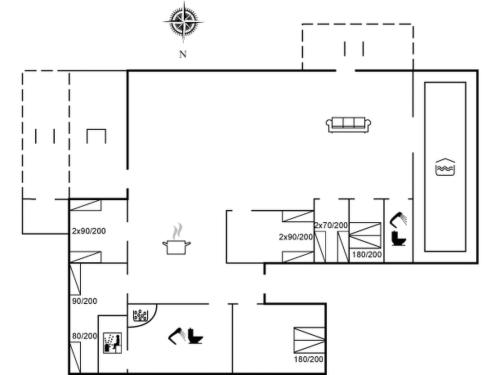 ein Grundriss eines Hauses in der Unterkunft Holiday Home Fritza - 500m from the sea by Interhome in Fårevejle