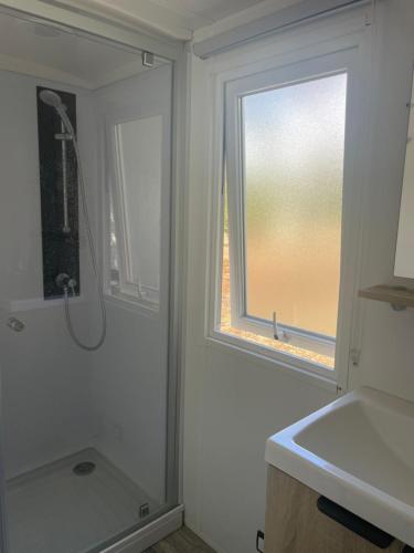 Ένα μπάνιο στο Mobilhome MH08