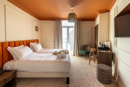 Hotel Ambassador, completely renovated photo 2