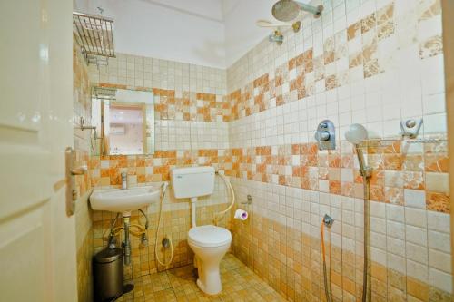Ένα μπάνιο στο Mystic Aero Hotel Near Bangalore International Airport