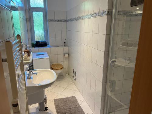 O baie la New Modernes City Apartment mit WLAN zentral und ruhig gelegen