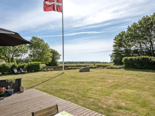 Zahrada ubytování Holiday Home Herbert - 1km from the sea by Interhome