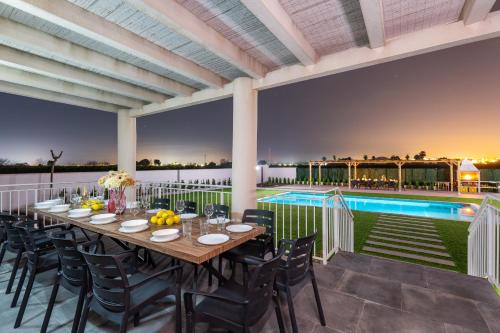 Almost Heaven Villa by Fidalsa