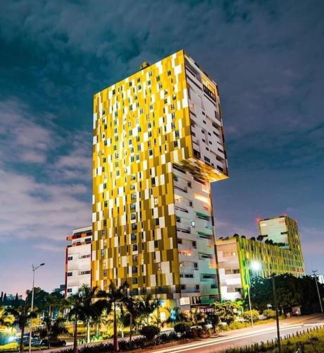 Upscale 3 bedroom apartment at Villaggio