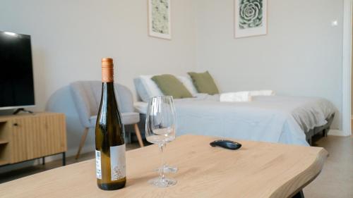 Foto Stylish, Central Studio Close to Tram & Shops 1