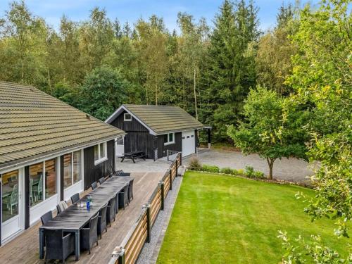Zahrada ubytování Holiday Home Vicente - 14km to the fjord by Interhome