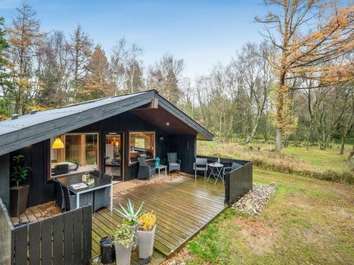 Taman di luar Holiday Home Marthine - 650m to the fjord by Interhome