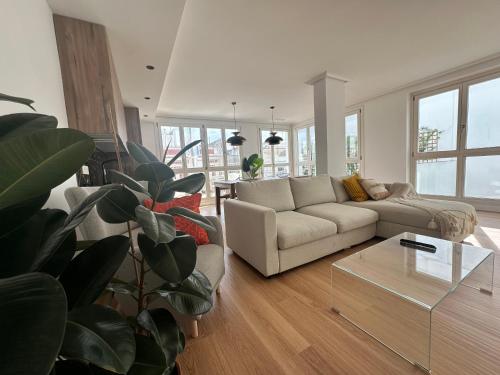 Gallery image of Atico Ancha by Luxury Suites Cádiz in Cádiz