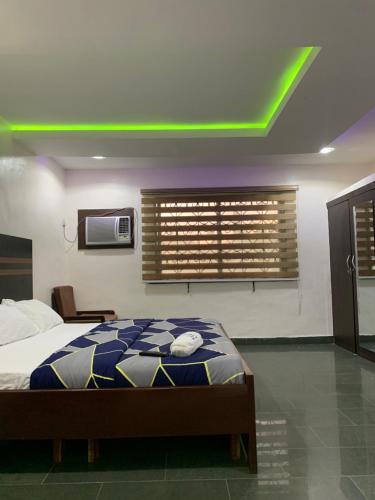 Katil atau katil-katil dalam bilik di Potomac Hotel managed by Milord hospitality