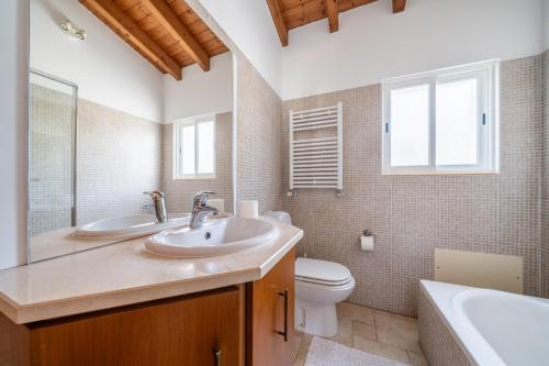 Casa Garrod - Spacious Family Villa