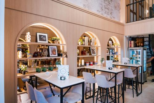 Kondo Hotel Allure photo 2
