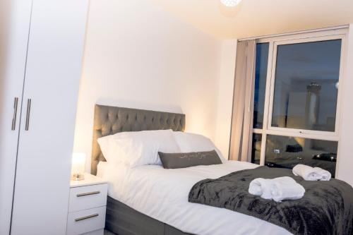 CENTRAL Luxury 2BR Apartment Manchester photo 18