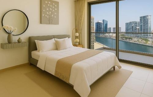 Cosy 2BR Business Bay with Canal view and Swimming pool