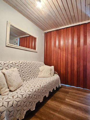 Postel nebo postele na pokoji v ubytování NamiņŠ AMRAI