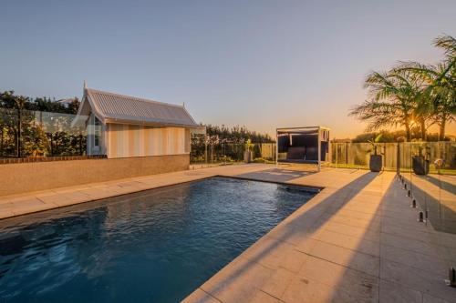Πισίνα στο ή κοντά στο Possum Ridge House Bangalow