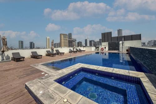 Luxury JVC 1BR plus Maids Room Escape with Terrace