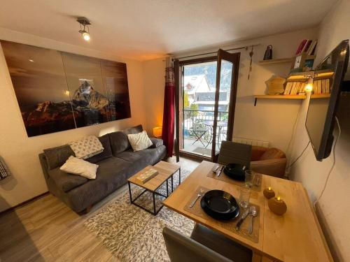 Downtown Chamonix Studio & Stunning Mountain View