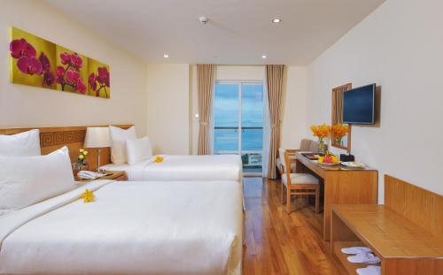 Gallery image of Rosaka Nha Trang Hotel in Nha Trang