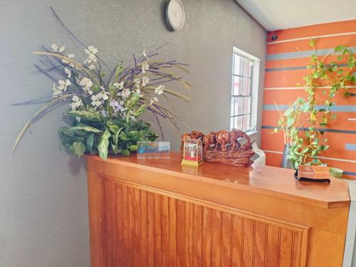 YoakumにあるWoodfield Inn & Suites Hotel O, Yoakum TX 111のギャラリーの写真
