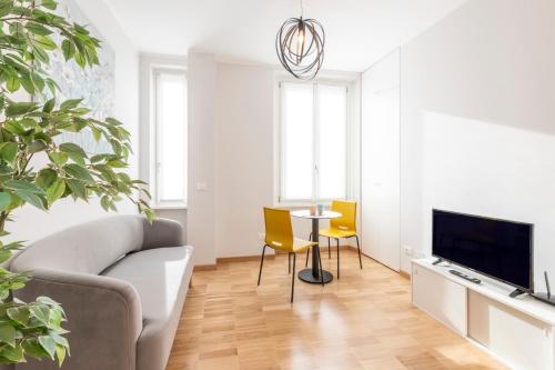Boiardo Apartments - B Home