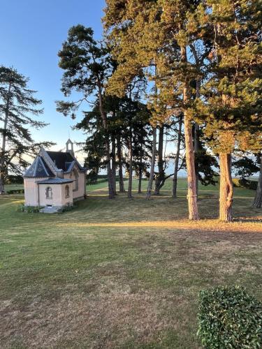 Appartement accès direct au lac - parc privatif