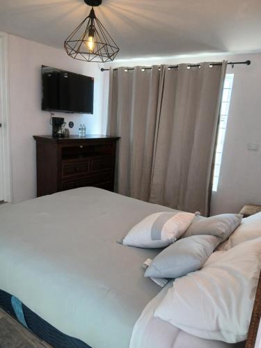 Katil atau katil-katil dalam bilik di Hotel Casa Solariega