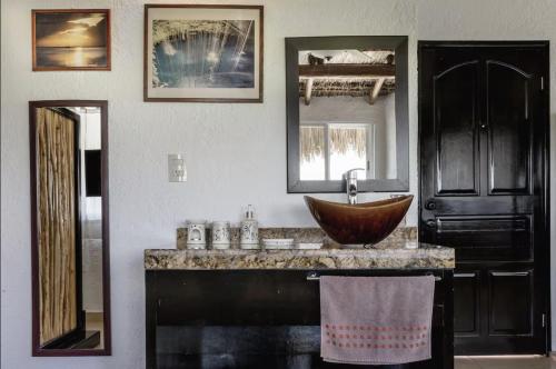 Φωτογραφία από το άλμπουμ του Cozy studios, walking distance to the beach σε Puerto Morelos
