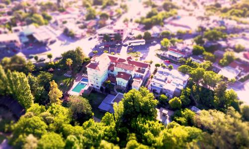 an aerial view of a large house with a yard at Italia in La Falda
