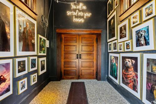 Fotografie z fotogalerie ubytování School of Sorcery v destinaci Brinkhaven