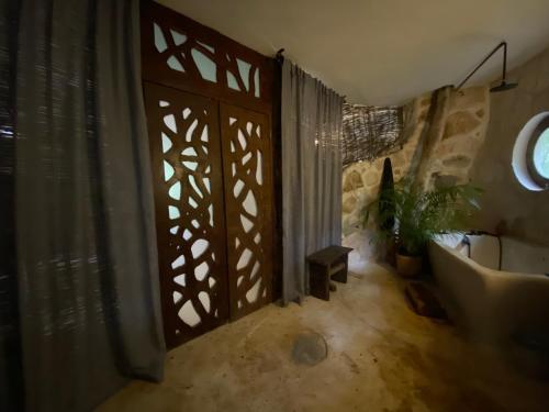 Ένα μπάνιο στο Casa Caracol