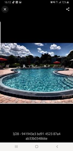 Cozy 2 bedroom Orlando apartment photo 18