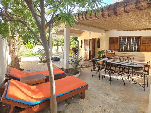 Patio nebo venkovní prostory v ubytování Villa My Moon - en bord de mer au coeur de Saly