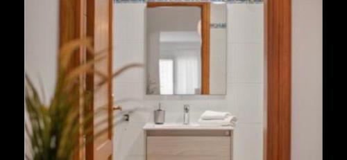 Ένα μπάνιο στο Suite Cava