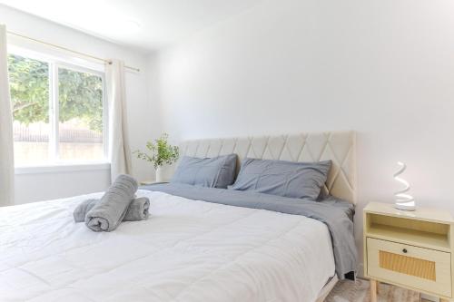 Φωτογραφία από το άλμπουμ του Cozy & Brand New 3BR Home in West Covina σε West Covina