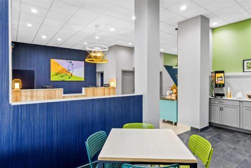 Φωτογραφία από το άλμπουμ του Spark by Hilton Lexington σε Timber Ridge