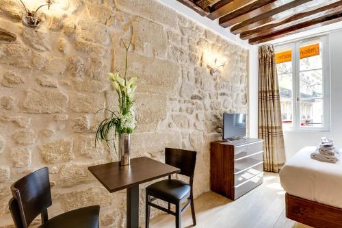 Upper Class Suites - Rue Saint Honoré