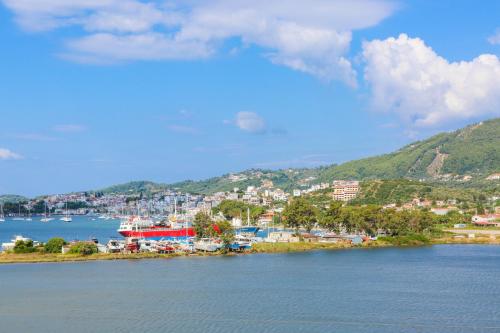 Gallery image of Villa Ariadni in Skiathos Town